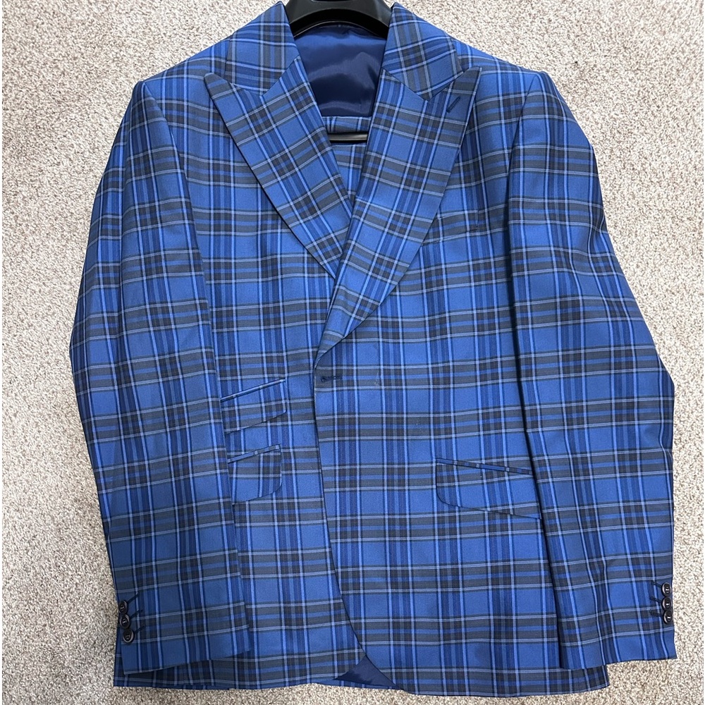 Men’s Blue 3-pc Suit